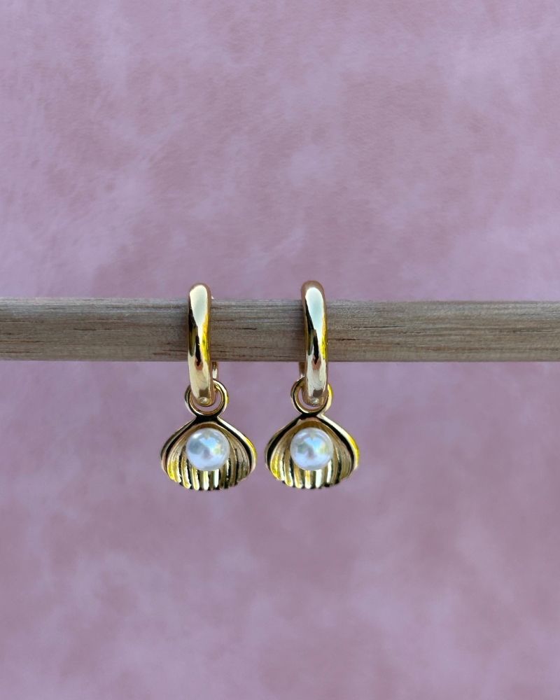 18K GOLD SHELL CHARMS & HUGGIES - LOVEY BY LOVEY