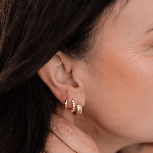 18k GOLD HANNAH HUGGIES - LOVEY BY LOVEY