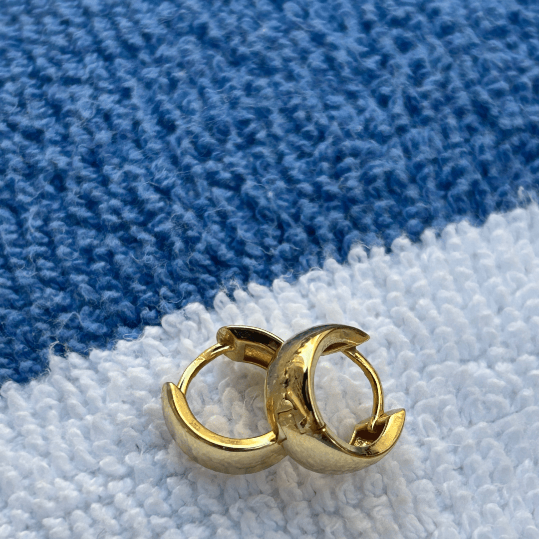 18k GOLD HURLEY HUGGIES - LOVEY BY LOVEY