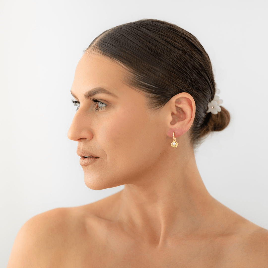 18K GOLD SHELL CHARM - LOVEY BY LOVEY