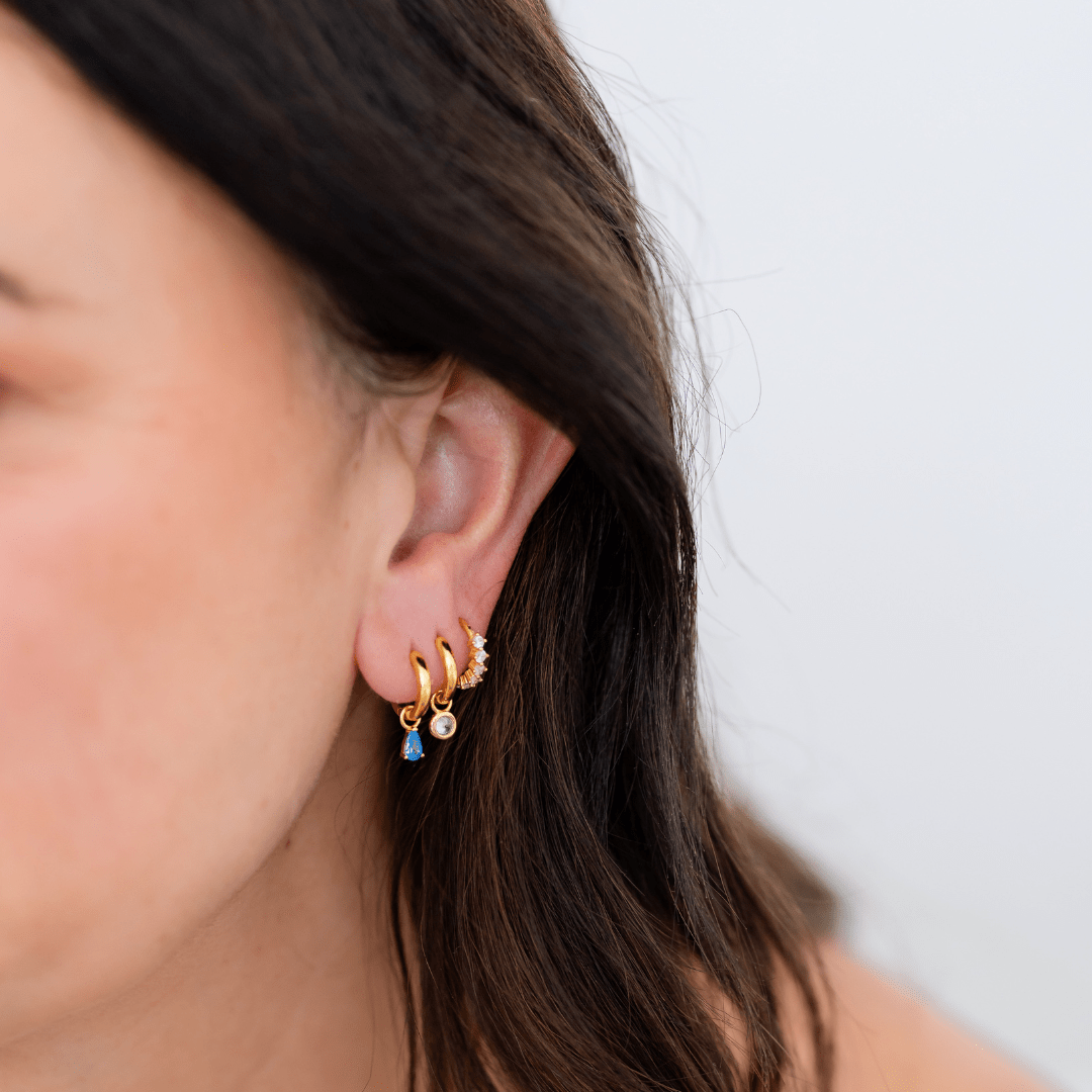 18k GOLD TEARDROP HUGGIE SET - LOVEY BY LOVEY