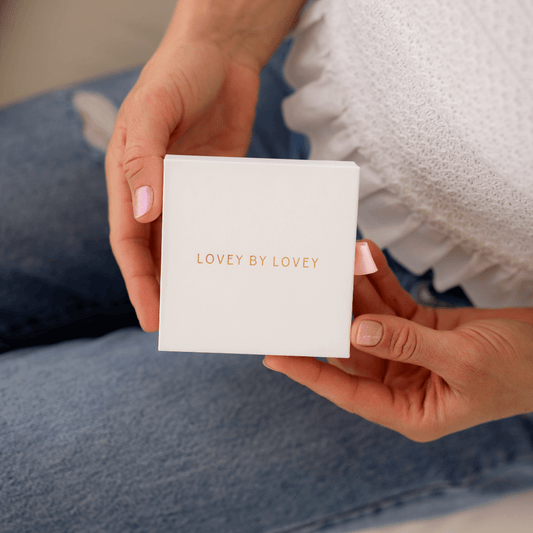 18K GOLD ARI CHARM - LOVEY BY LOVEY